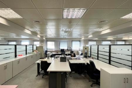 Αγία Παρασκευή κτίριο 2.970 τ.μ ενοικιάζεται