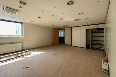 Πειραιάς, κτίριο 7.000 τ.μ προς πώληση