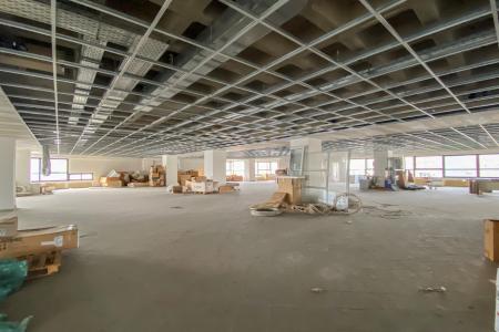 Πειραιάς, κτίριο 5.000 τ.μ προς πώληση