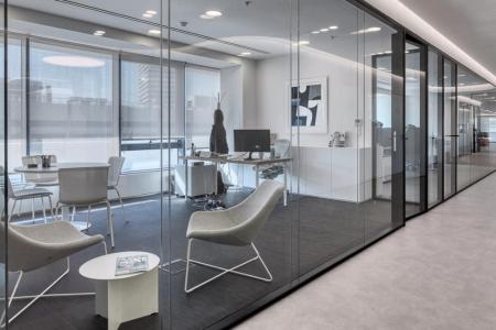 Κέντρο Αθήνας, γραφεία 977 τ.μ προς ενοικίαση