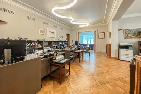 Κέντρο Αθήνας, γραφεία 1.200 τ.μ προς ενοικίαση