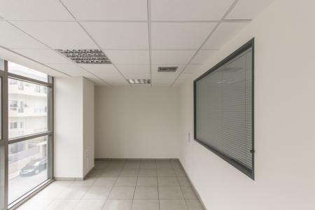 Μεταμόρφωση γραφείo 1.000 τ.μ προς ενοικίαση