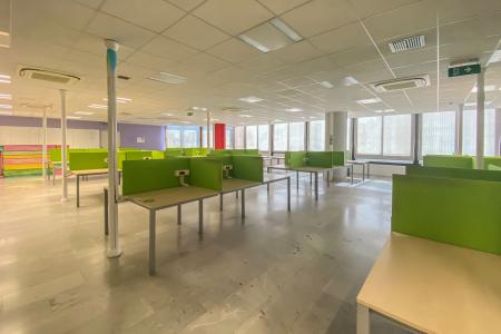 Πειραιάς, γραφεία 4.100 τ.μ προς ενοικίαση