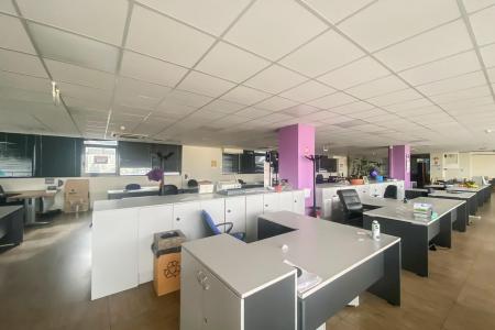 Μεταμόρφωση κτήριο γραφείων 6.355 τ.μ προς πώληση