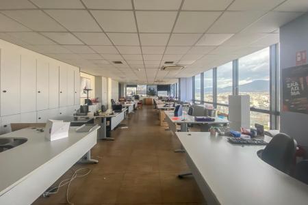 Μεταμόρφωση κτήριο γραφείων 6.355 τ.μ προς πώληση