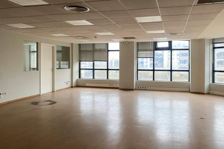 Αθήνα, κτήριο 2.420 τ.μ προς πώληση