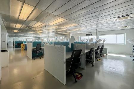 Ταύρος, γραφείο 1.300 τ.μ προς ενοικίαση