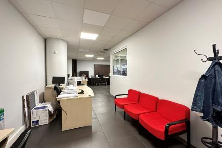 Μαρούσι μοντέρνο γραφείο 200 τ.μ προς ενοικίαση