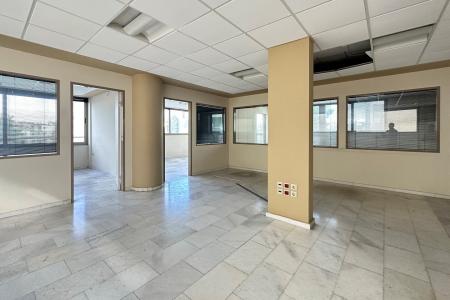 Μαρούσι, κτήριο γραφείων 882 τ.μ προς ενοικίαση