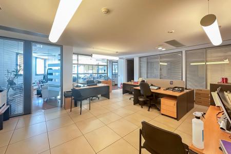 Ηράκλειο, κτήριο γραφείων 1.930 τ.μ προς ενοικίαση