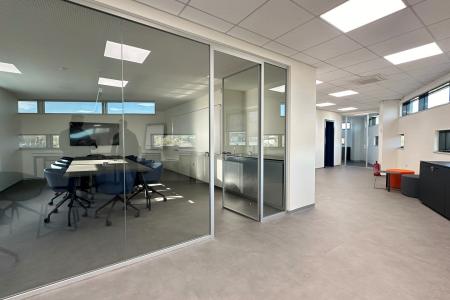 Μαρούσι αυτοτελές κτίριο γραφείων 1300 τ.μ προς ενοικίαση