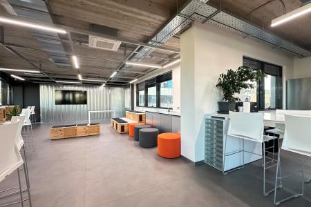 Μαρούσι αυτοτελές κτίριο γραφείων 1300 τ.μ προς ενοικίαση