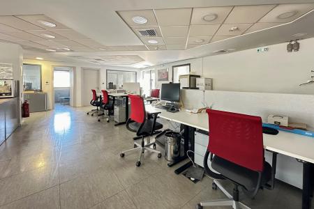 Χαλάνδρι, γραφεία 303 τ.μ προς ενοικίαση