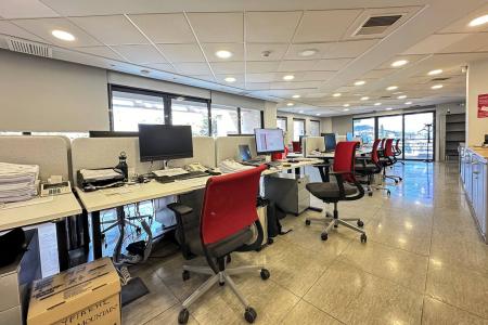 Χαλάνδρι, γραφεία 303 τ.μ προς ενοικίαση