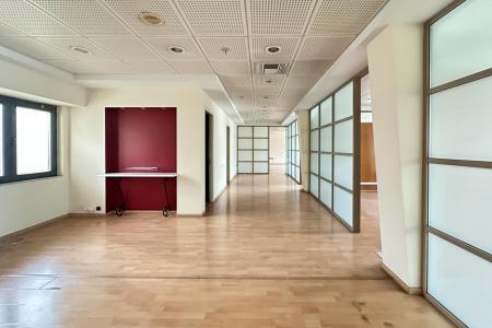 Αθήνα-Κέντρο, αυτοτελές κτήριο 7.500τ.μ προς ενοικίαση