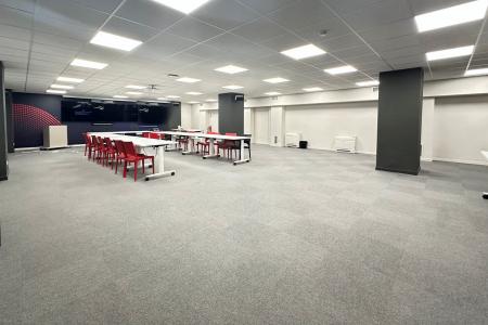 Μαρούσι, αυτοτελές κτήριο γραφείων 4.150 τ.μ., προς ενοικίαση