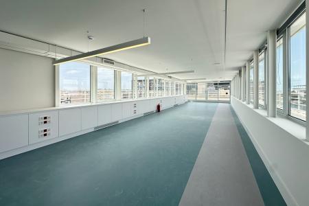 Γραφεία 1.430 τ.μ Παλαιό Φάληρο, προς ενοικίαση