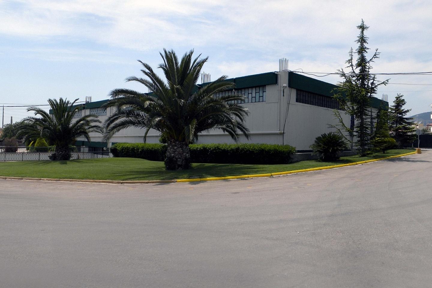 Μενίδι αποθήκη 1.000 τμ προς ενοικίαση