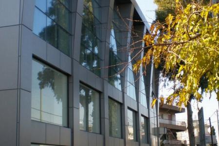 Αγία Παρασκευή, κτίριο 330 τμ προς ενοικίαση