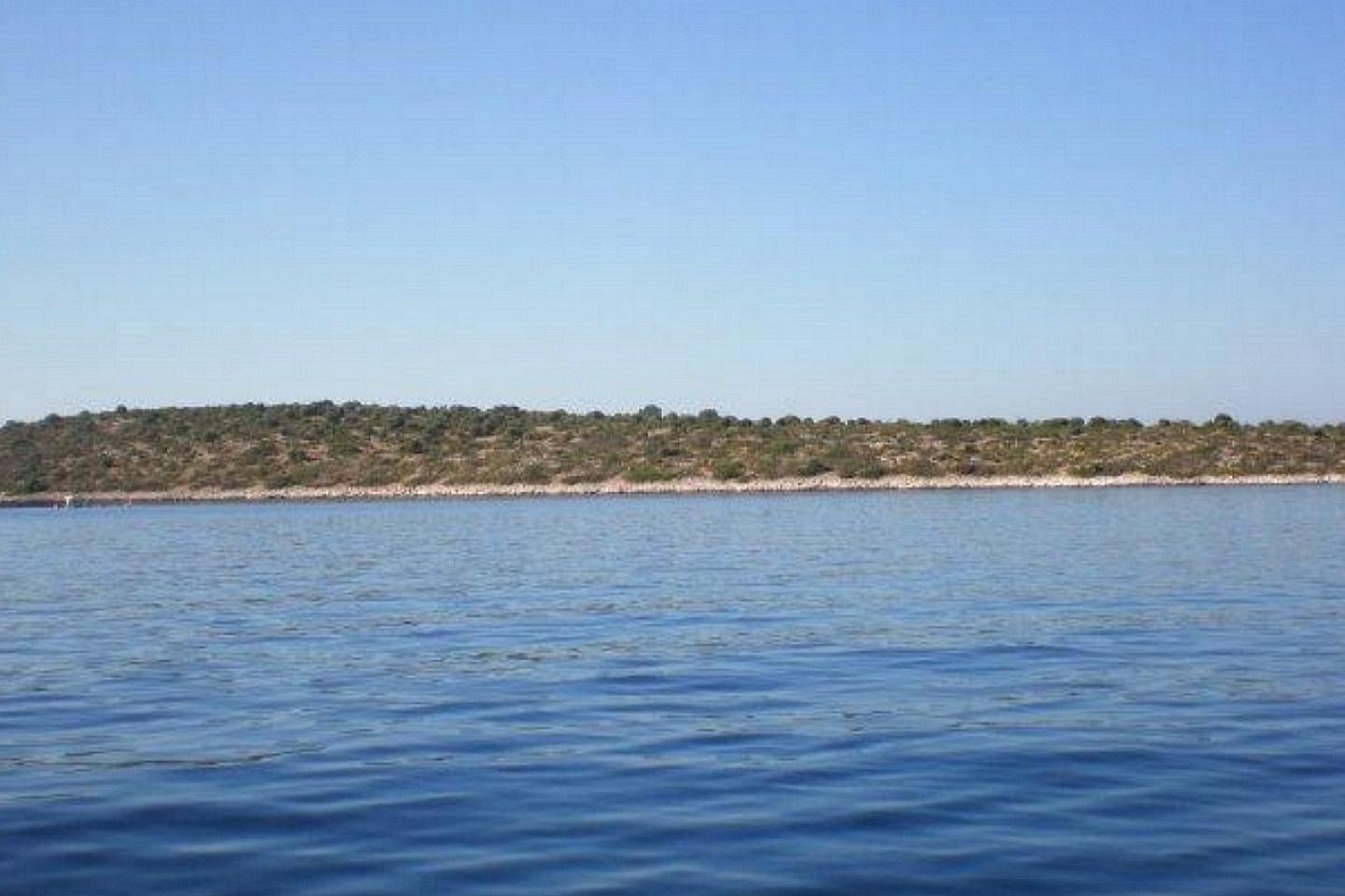 Ιόνιο νησί 1.150 στρ προς πώληση