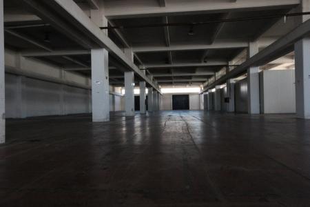 Μάνδρα, αποθήκη 2.300 τμ προς ενοικίαση