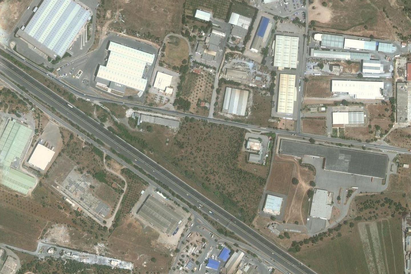 Αυλώνας βιομηχανικό οικόπεδο 18.000 τ.μ προς πώληση