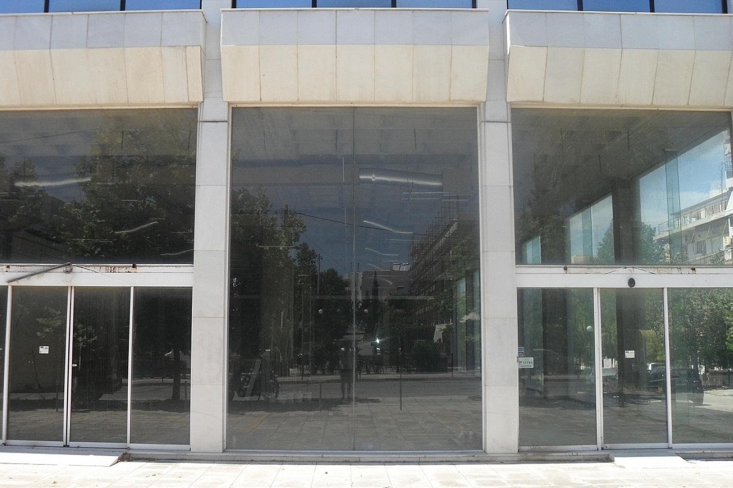 Ηράκλειο, κτίριο 3.000 τ.μ., προς ενοικίαση