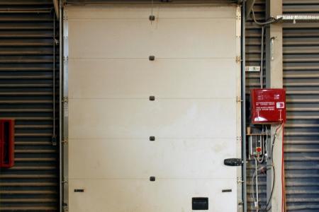 Αχαρνές βιομηχανική αποθήκη 830 τμ προς ενοικίαση