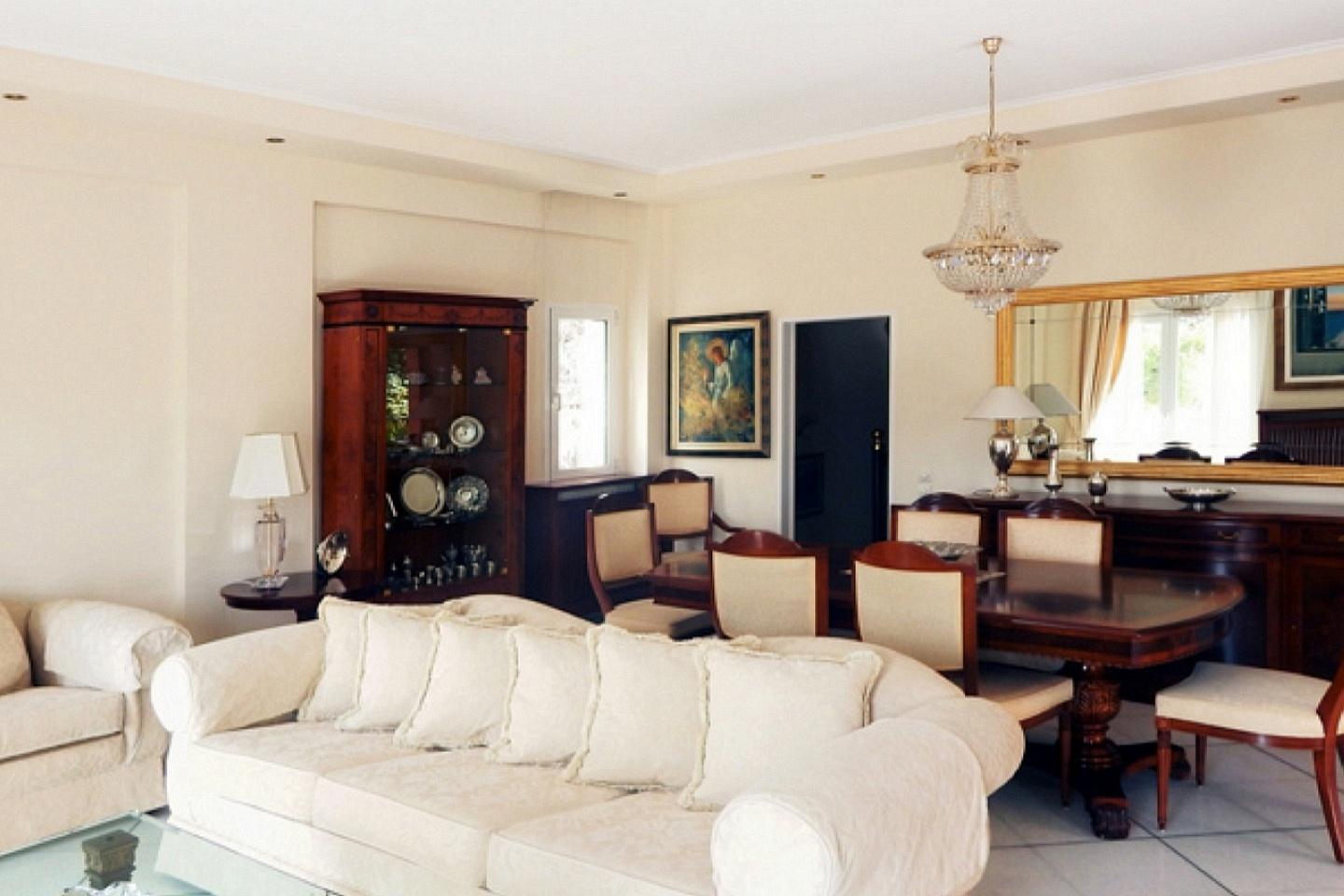 Άγιος Στέφανος, μονοκατοικία 390 τ.μ, πωλείται