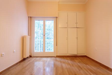 Πλατεία Αμερικής, διαμέρισμα 90 τ.μ προς πώληση