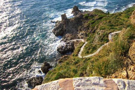 Μονεμβασιά πώληση πολυτελών κατοικιών 800 τμ