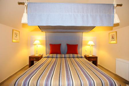 Ζαγοροχώρια μικρός ξενώνας 344 τ.μ προς πώληση