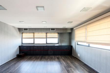 Ηράκλειο κτίριο 1.180 τ.μ προς πώληση