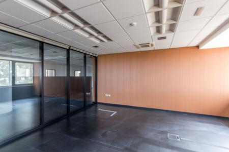 Κηφισιά σύγχρονο κτίριο 4.645 τ.μ προς ενοικίαση