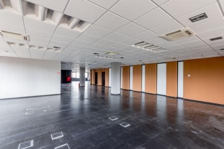 Κηφισιά σύγχρονο κτίριο 4.645 τ.μ προς ενοικίαση