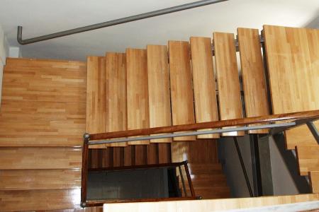 Αθήνα, νεοκλασικό κτίριο 800 τμ προς ενοικίαση