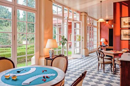 Κέρκυρα αρχοντική βίλα 1.200 τμ προς πώληση