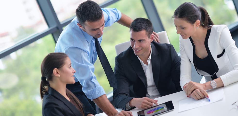 Οι άνθρωποί μας