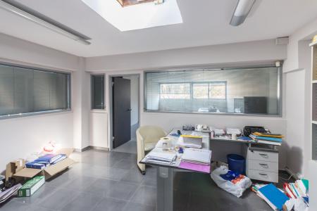 Ηράκλειο επαγγελματικό κτίριο 900 τμ προς ενοικίαση