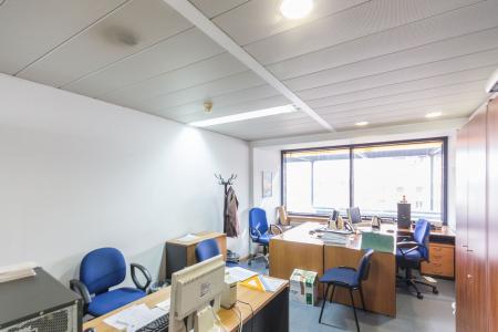 Αμπελόκηποι κτίριο 3.800 τμ  προς ενοικίαση