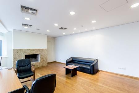 Μεταμόρφωση κτίριο γραφείων 2.220 τ.μ προς πώληση