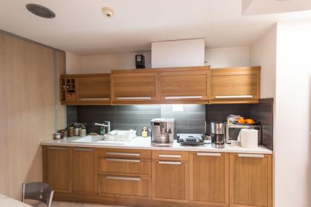 Μεταμόρφωση γραφείο 590 τ.μ προς ενοικίαση