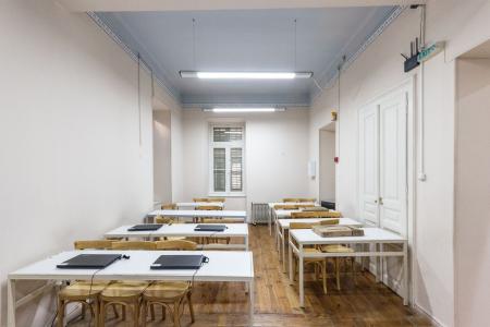 Κολωνάκι διατηρητέο κτίριο 540 τμ προς ενοικίαση