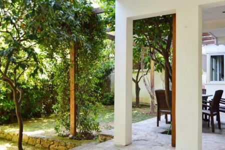 Ψυχικό μεζονέτα 315 τ.μ προς ενοικιαση