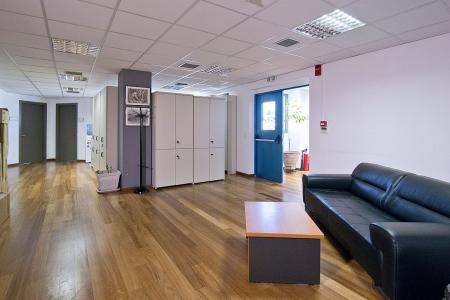 Αθήνα επαγγελματικό κτίριο 5.300 τ.μ προς ενοικίαση