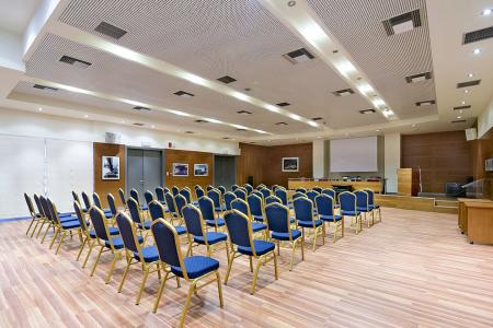 Αθήνα επαγγελματικό κτίριο 5.300 τ.μ προς ενοικίαση