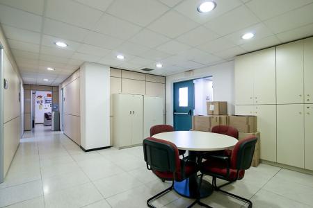 Αθήνα επαγγελματικό κτίριο 5.300 τ.μ προς ενοικίαση