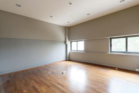 Μεταμόρφωση γραφεία 1.260 τ.μ προς ενοικίαση