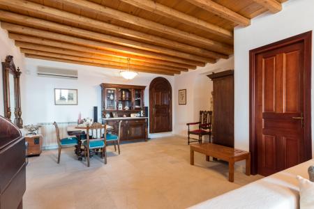 Μύκονος συγκρότημα βιλών 1.500 τμ προς πώληση