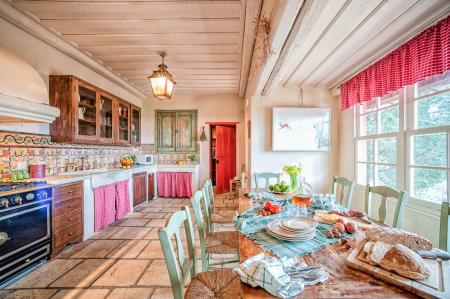 Κέρκυρα μοναδική βίλα 1.200 τ.μ προς μίσθωση